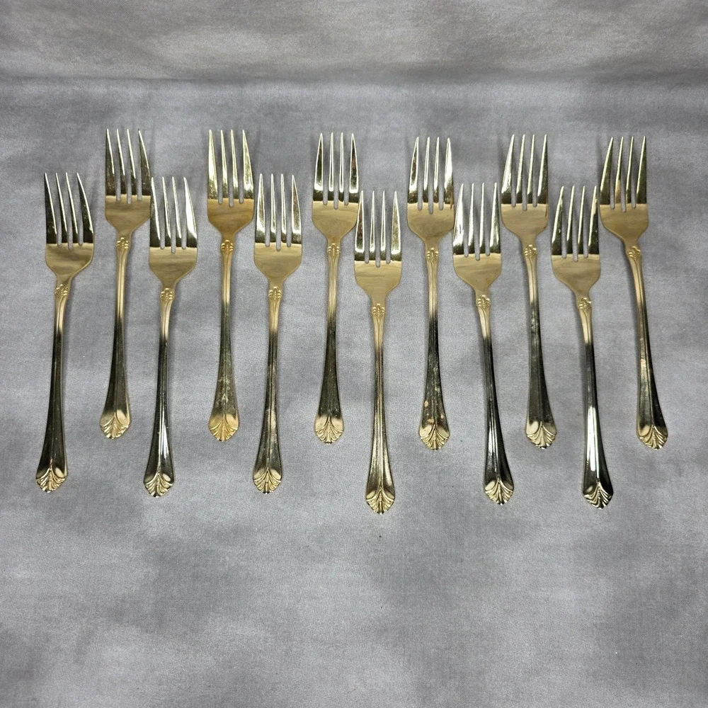 (X12) International Silver INS398 Gold Electroplate 6 5/8
